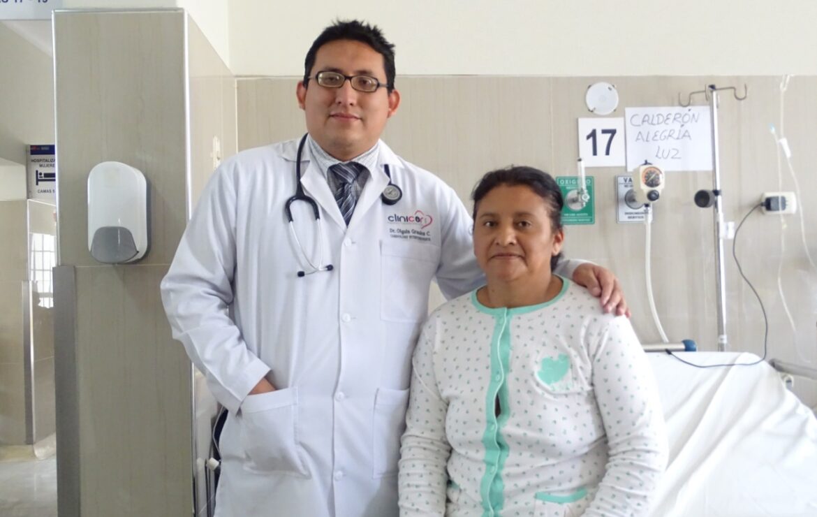 El Hospital Nacional Sergio E. Bernales realizó con éxito su primera cirugía cardíaca extracorpórea