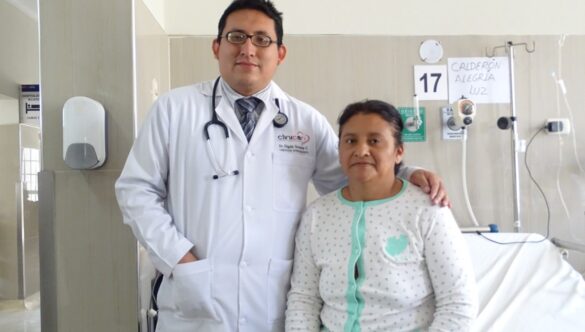 El Hospital Nacional Sergio E. Bernales realizó con éxito su primera cirugía cardíaca extracorpórea