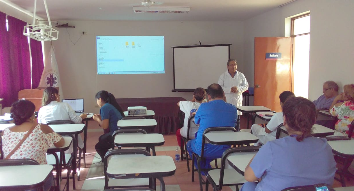 Hospital Sergio E. Bernales realiza taller de capacitación para profesionales médicos que atenderán a pacientes con el Coronavirus, (Covid. 2019) en Lima Norte.
