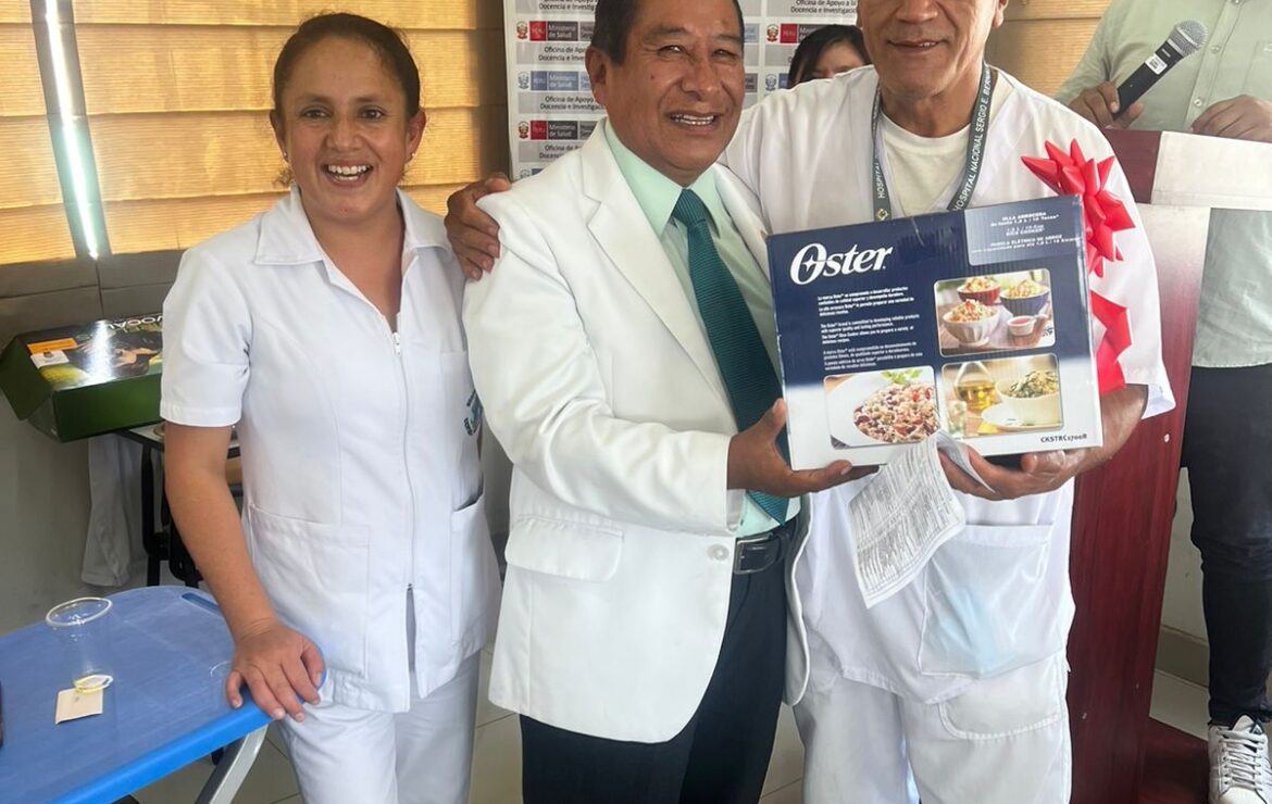 ¡Celebración Especial en el Hospital Sergio E. Bernales en Honor al Día de la Técnica en Enfermería!